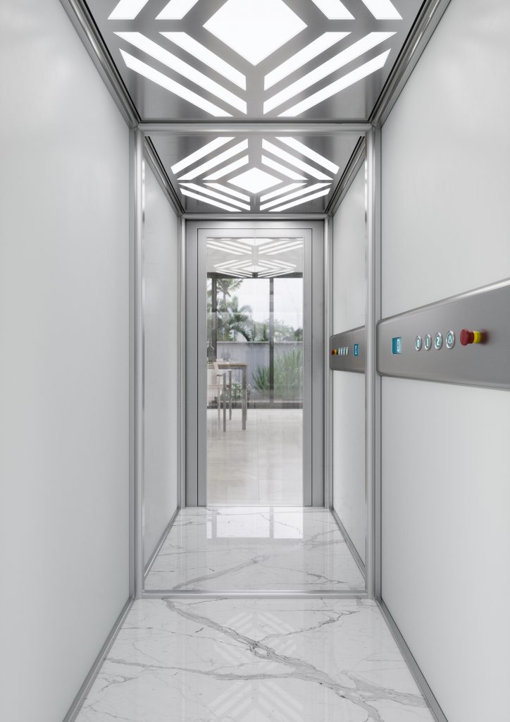 cabina per home lift Eltec lift, pannellature verdi bosco e pulsantiera eltec lift a tutta altezza in finitura nera.